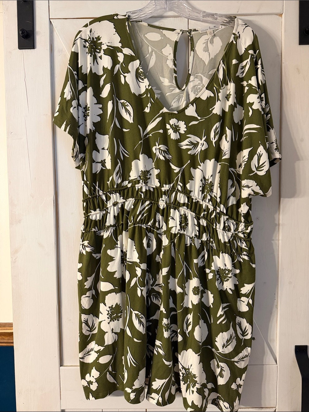 nine britton Olive and White Floral Romper